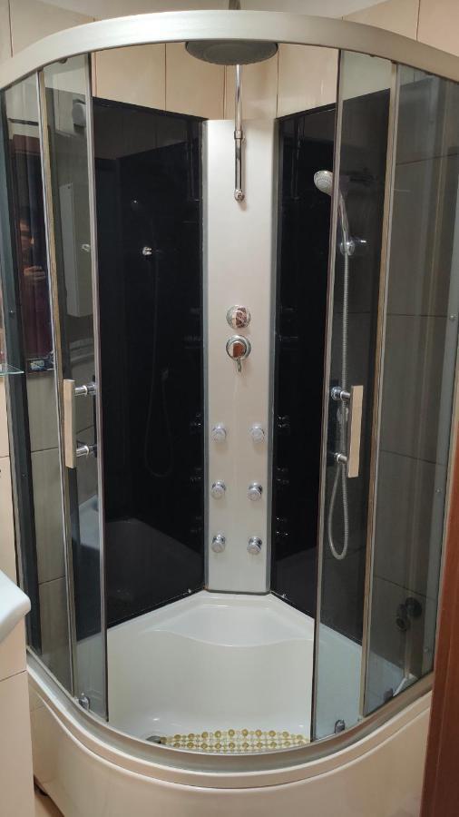 Apartament Guner Bełchatów Zewnętrze zdjęcie